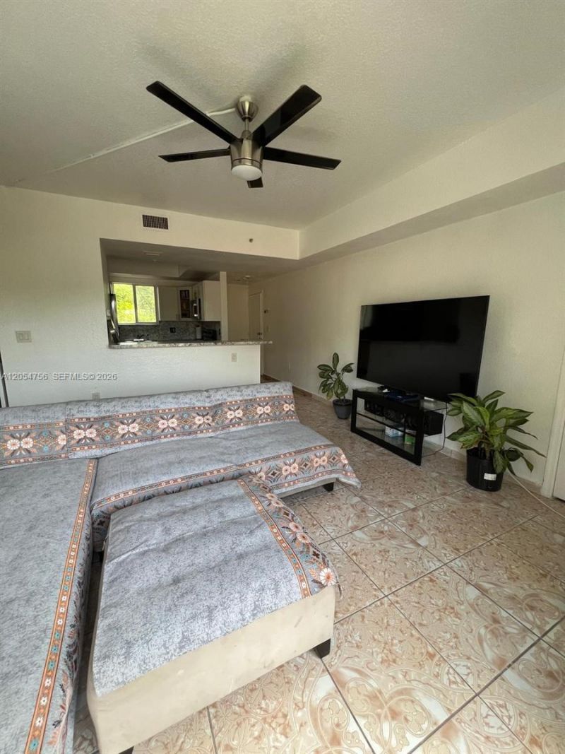 7516 NE 1st Ave, Unit 203, Miami, FL 33138 Photo