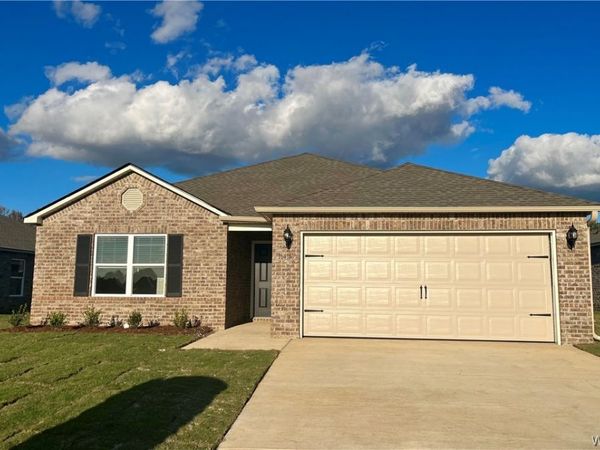 16541 Osceloa Avenue, Moundville, AL 35474