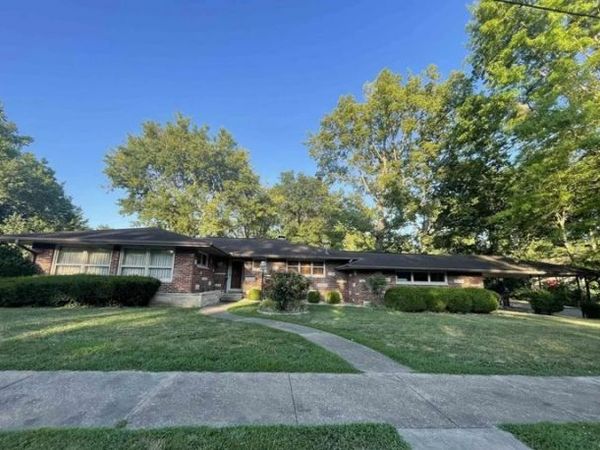 804 N 22nd Street , Murphysboro, IL 62966