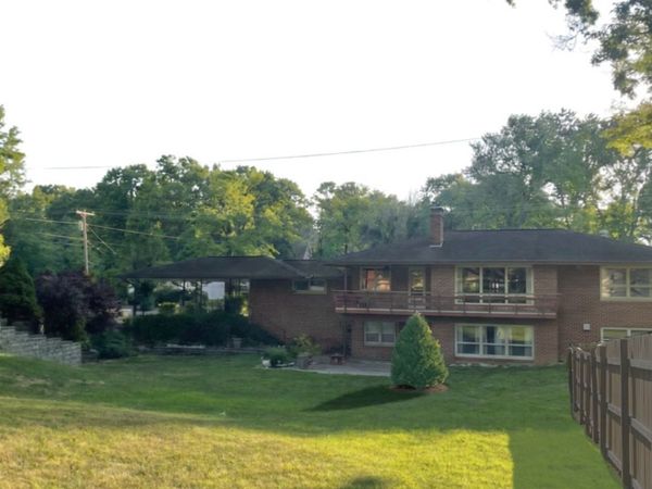 804 N 22nd Street, Murphysboro, IL 62966