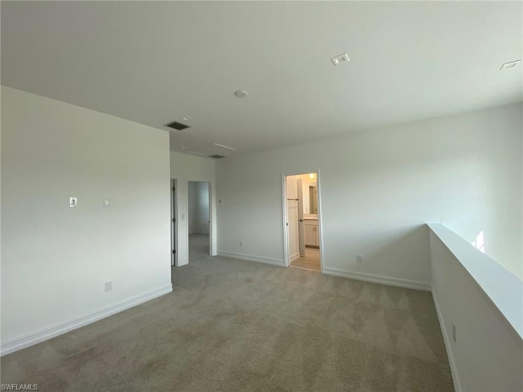 7530 Rockefeller Dr, Naples, FL 34119 Photo