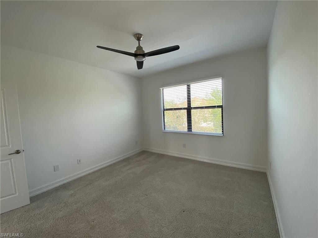 7530 Rockefeller Dr, Naples, FL 34119 Photo