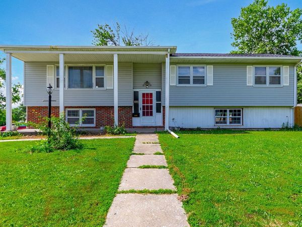 1218 Hendricks Drive, Mexico, MO 65265