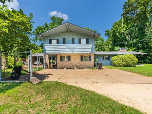 117 Avalon Pl , Helena, AR 72342