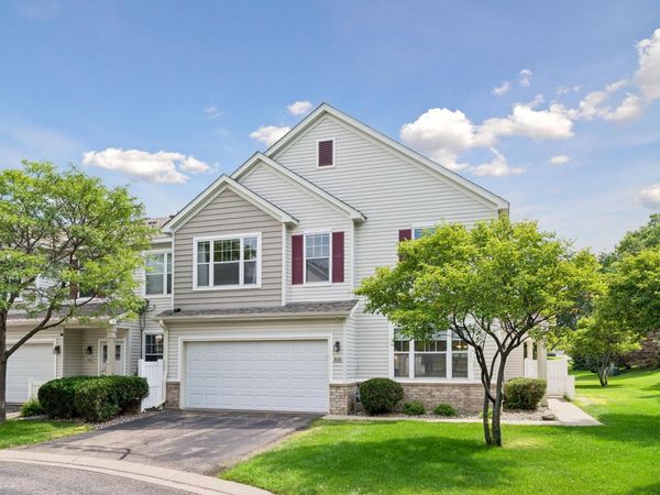 868 Princeton Avenue, Shakopee, MN 55379