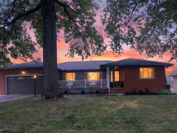 14395 Robert Drive , Middleburg Heights, OH 44130