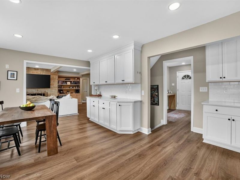 14395 Robert Drive, Middleburg Heights, OH 44130 Photo 18