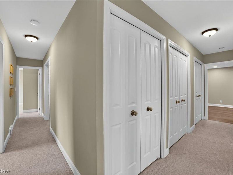 14395 Robert Drive, Middleburg Heights, OH 44130 Photo 24