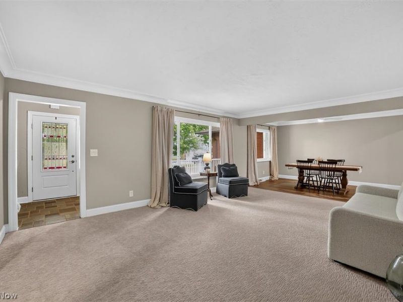 14395 Robert Drive, Middleburg Heights, OH 44130 Photo 6