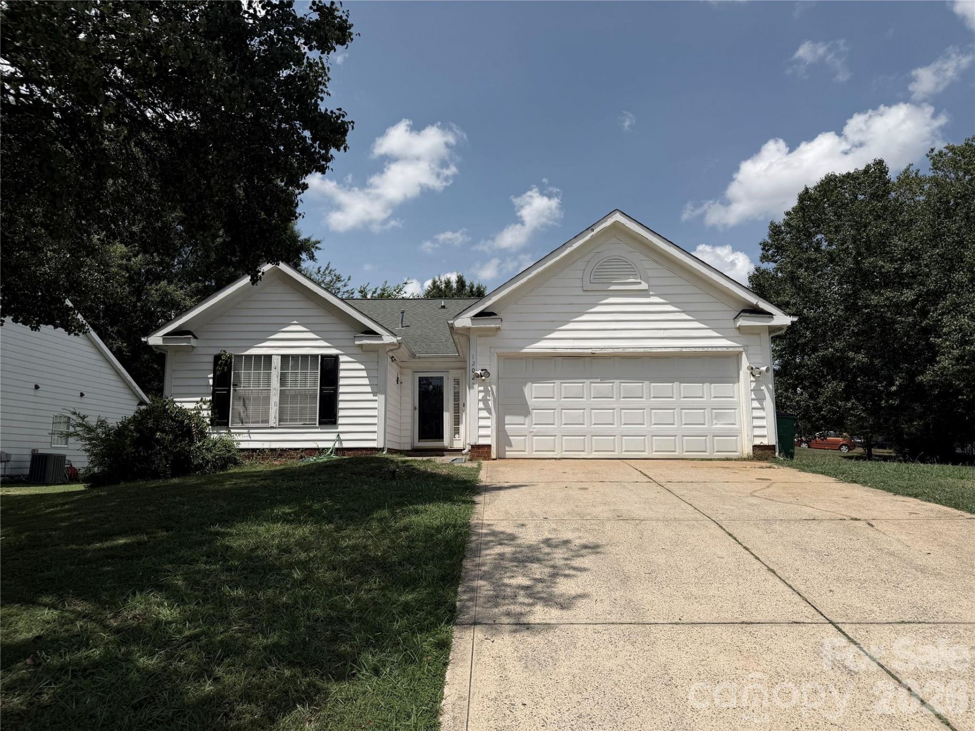 1202 Gretna Green Drive, Charlotte, NC 28217 Main Photo