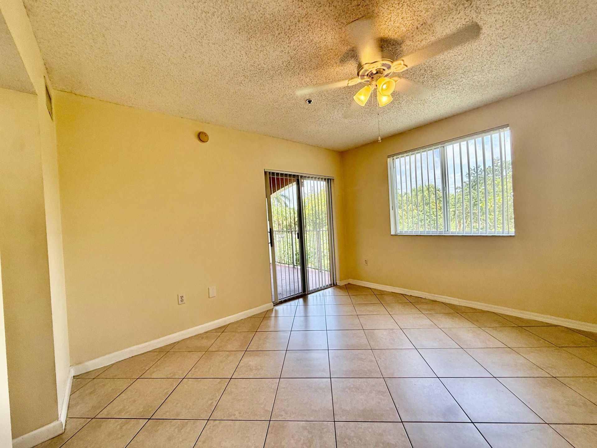 3840 Lyons Road, Unit 305, Coconut Creek, FL 33073 Photo