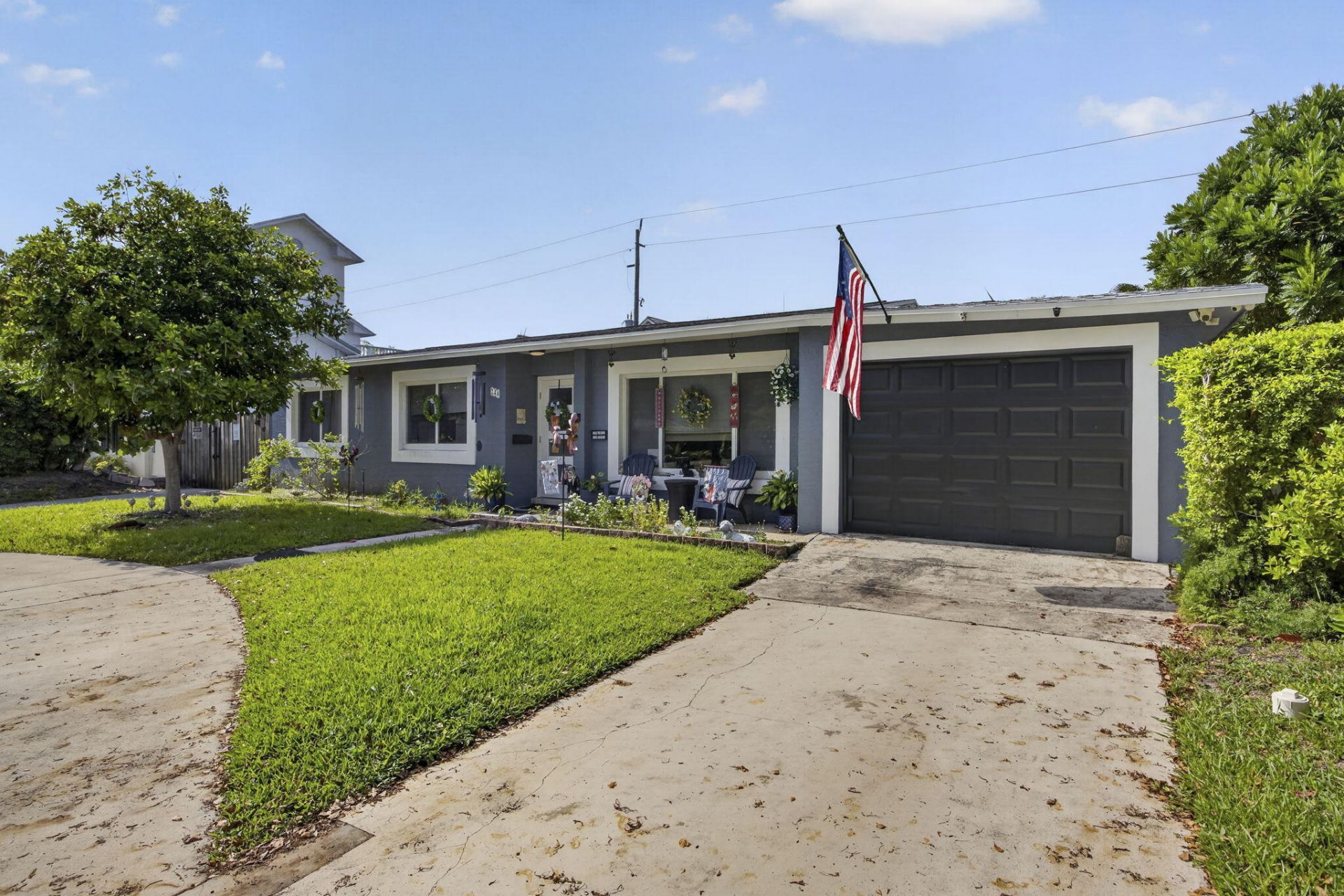 240 Gregory Road, West Palm Beach, FL 33405 Photo