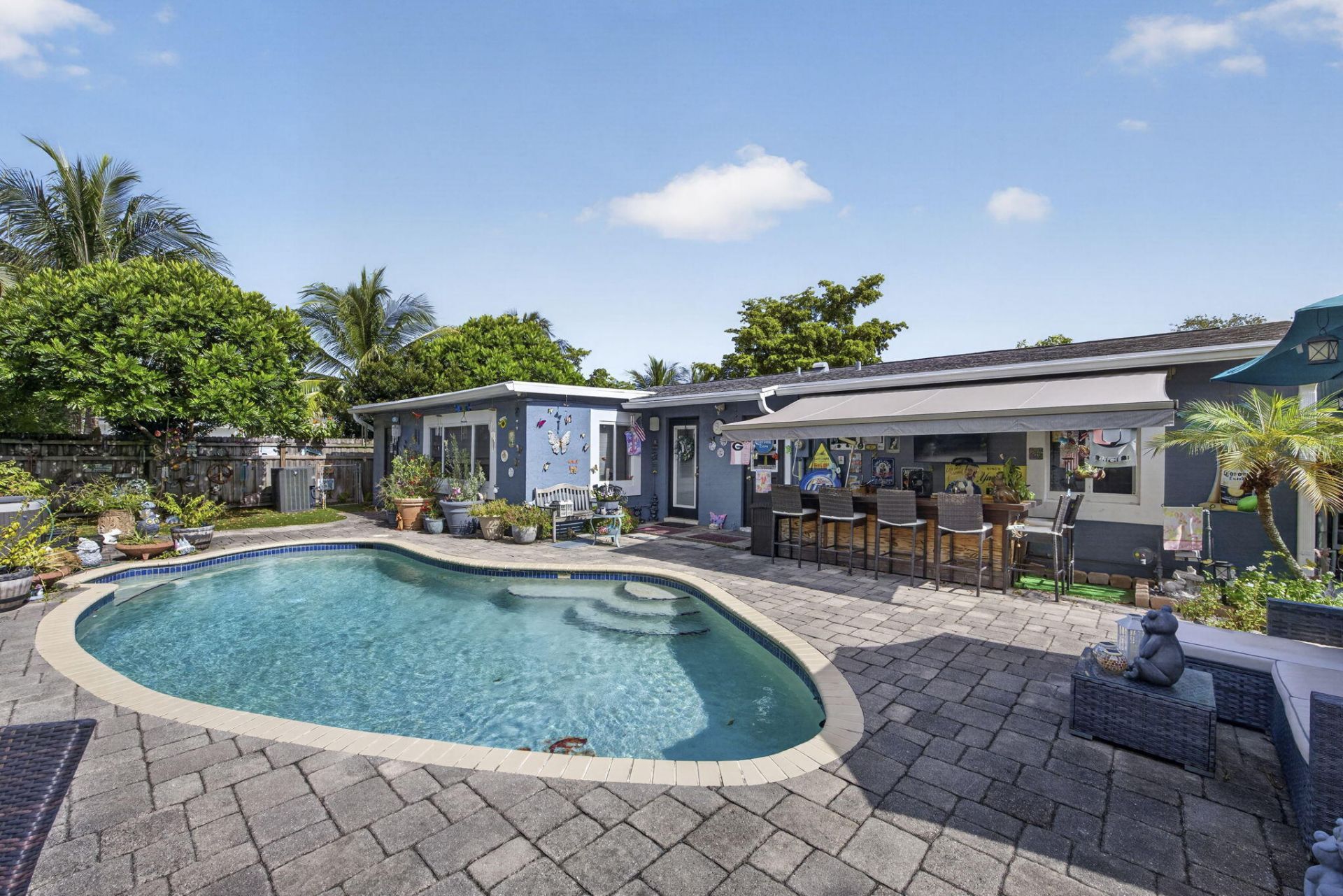 240 Gregory Road, West Palm Beach, FL 33405 Photo