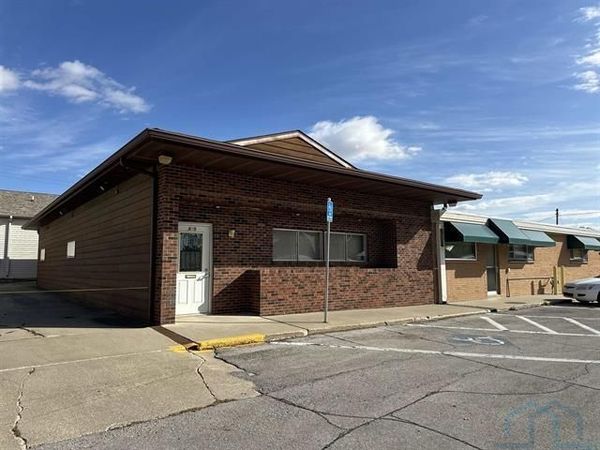 605 ONTARIO ST, Storm Lake, IA 50588