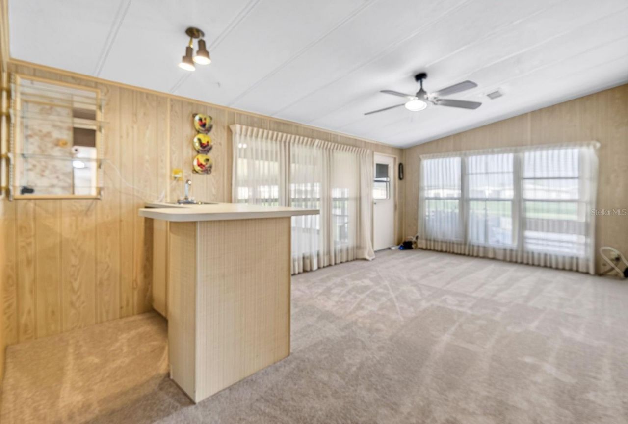 9107 34th Avenue E, Palmetto, FL 34221 Photo