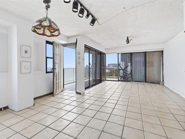 4633 ISLA VERDE AVE , Unit 803, CAROLINA, PR 00979