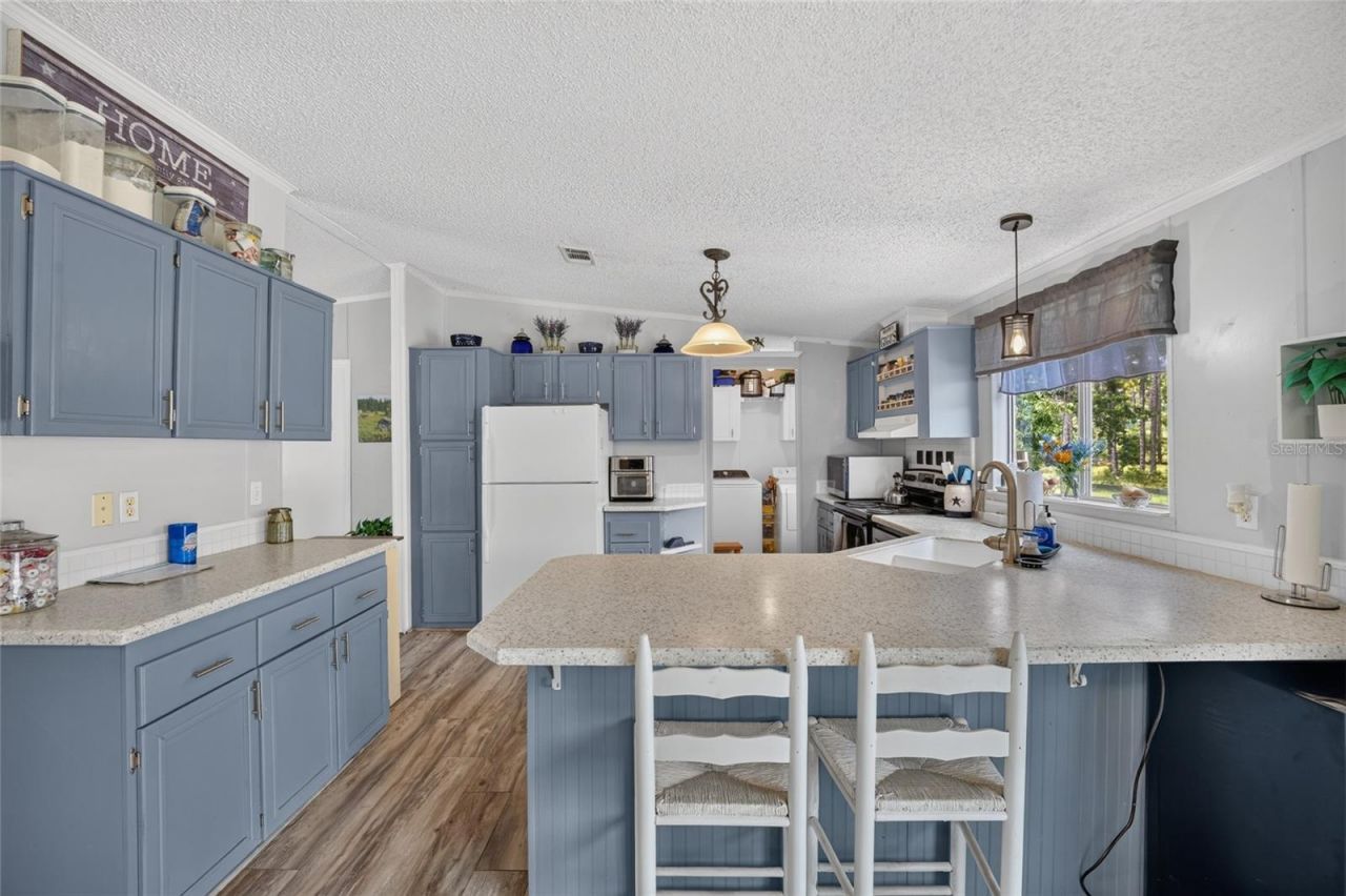 5730 SE 120th Avenue, Morriston, FL 32668 Photo