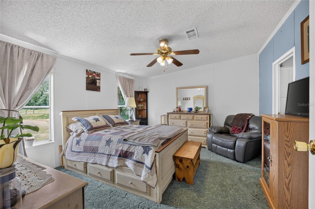 5730 SE 120th Avenue, Morriston, FL 32668 Photo