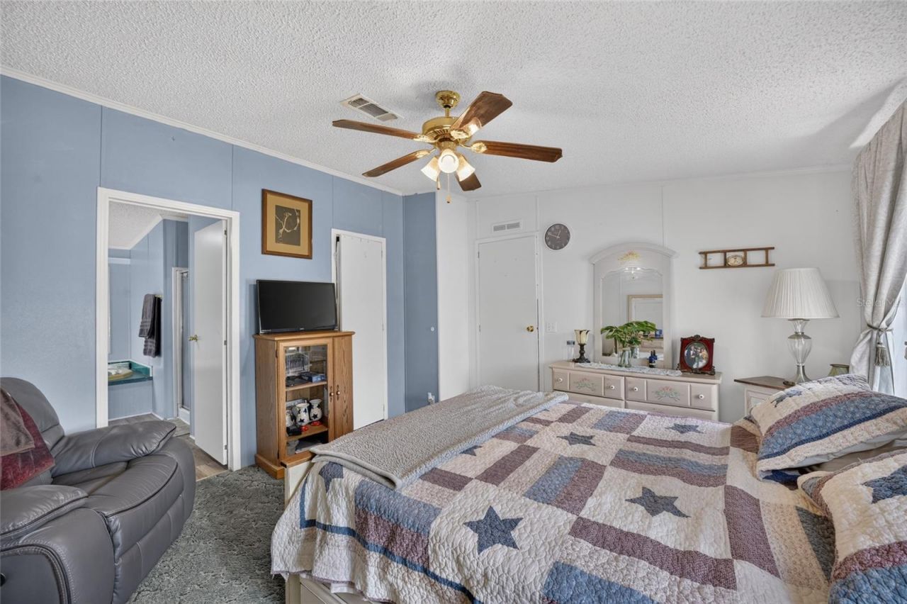 5730 SE 120th Avenue, Morriston, FL 32668 Photo