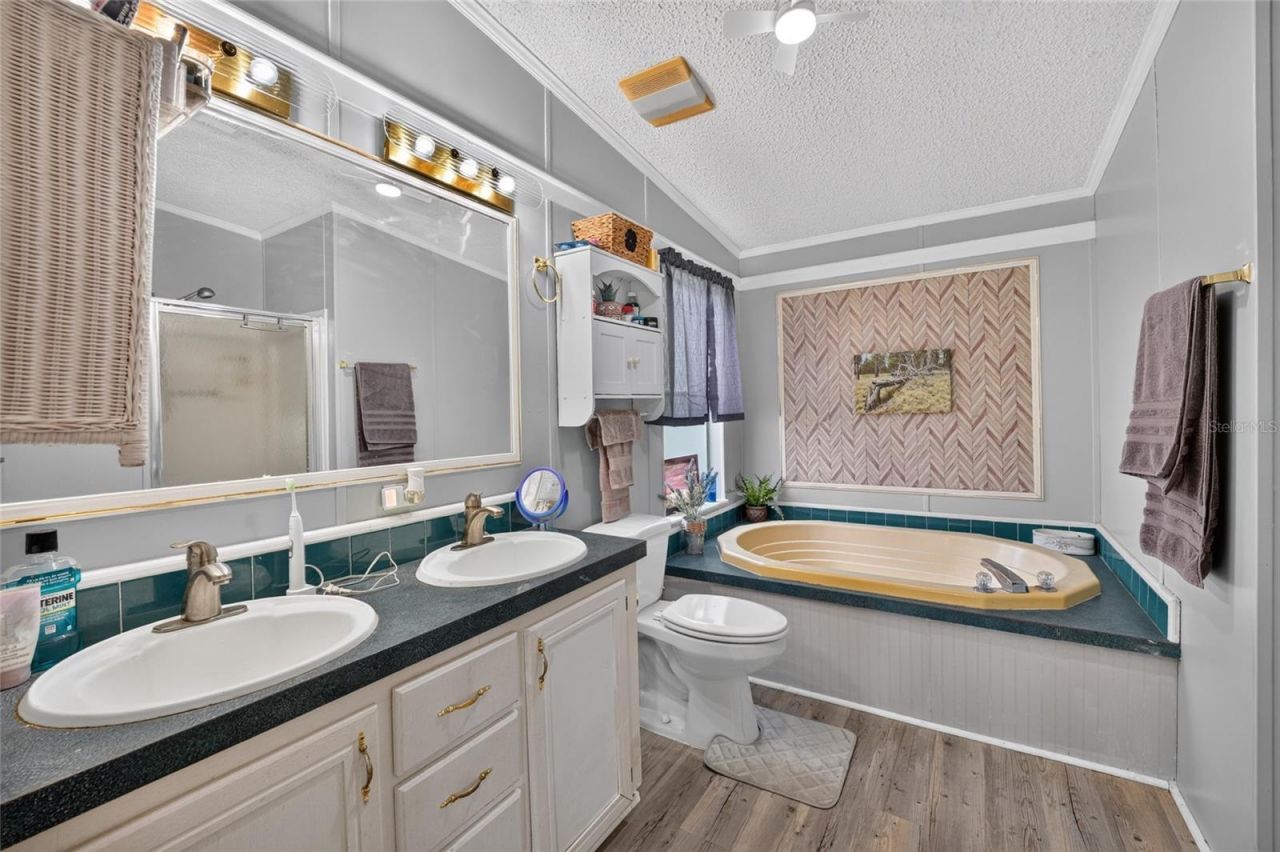 5730 SE 120th Avenue, Morriston, FL 32668 Photo
