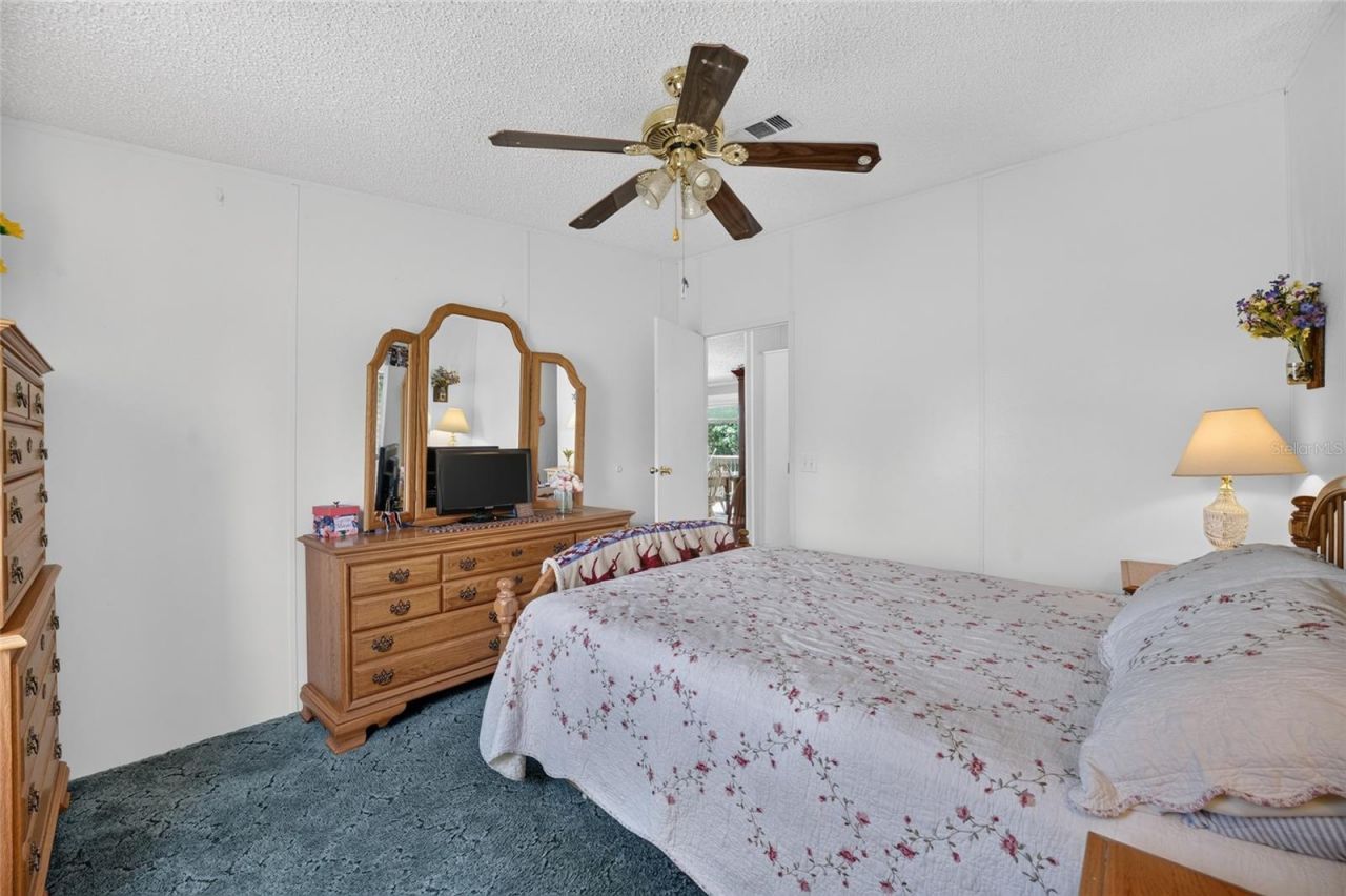 5730 SE 120th Avenue, Morriston, FL 32668 Photo