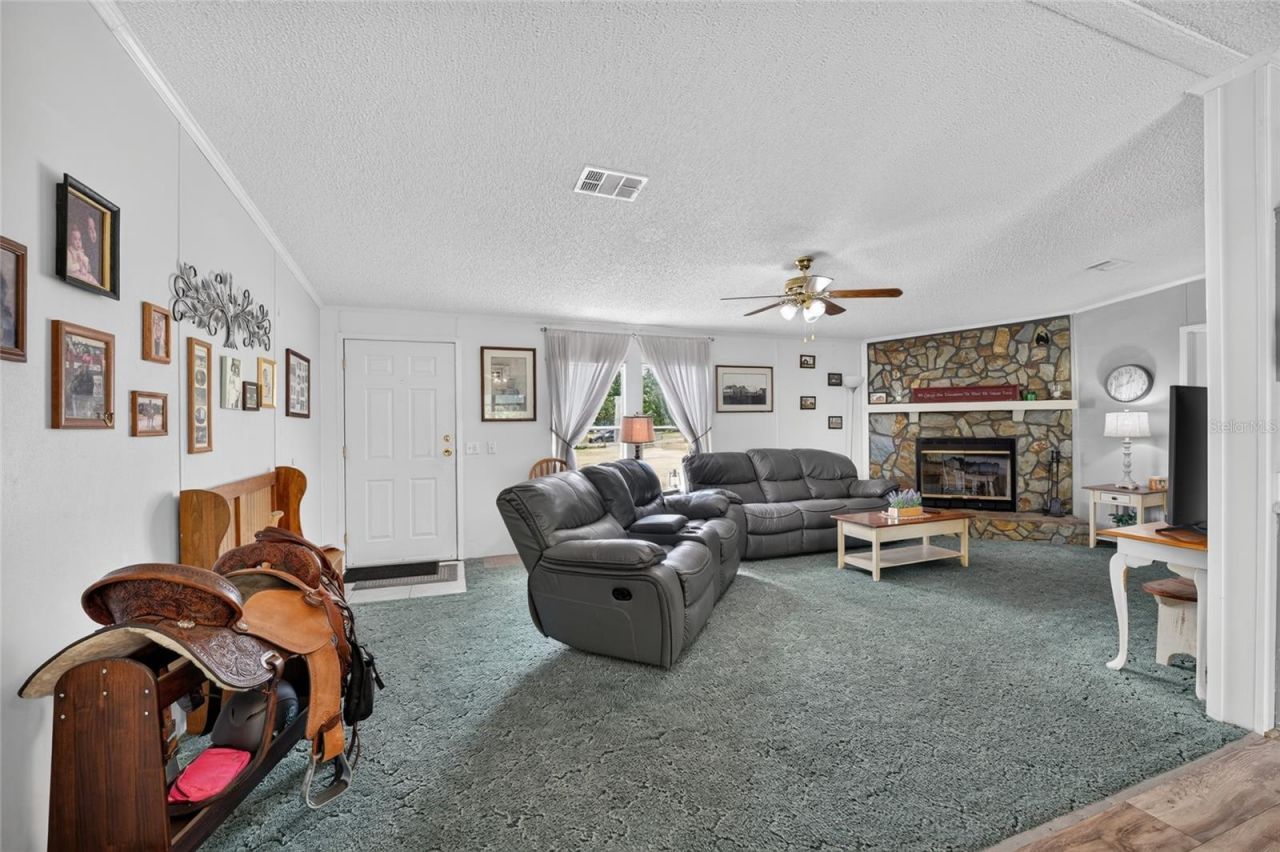 5730 SE 120th Avenue, Morriston, FL 32668 Photo