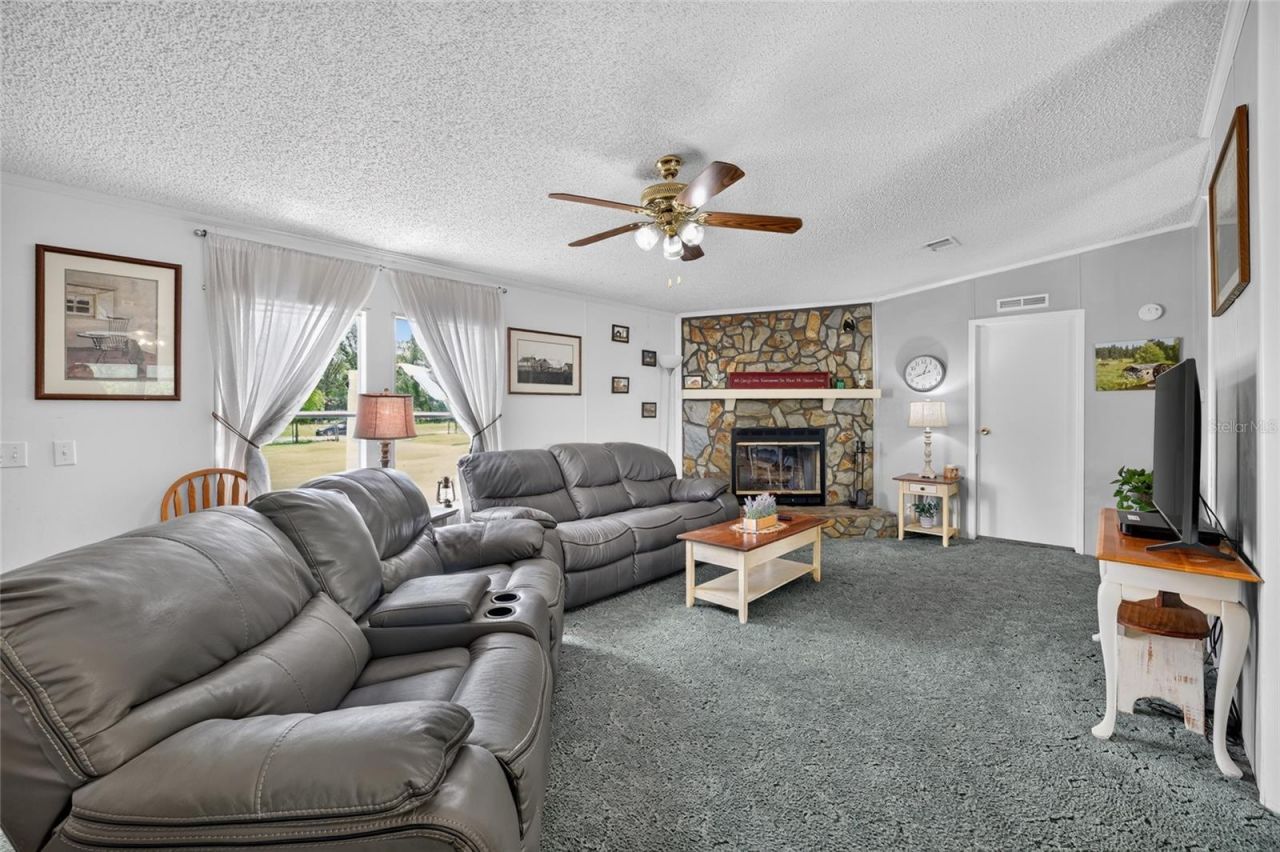 5730 SE 120th Avenue, Morriston, FL 32668 Photo