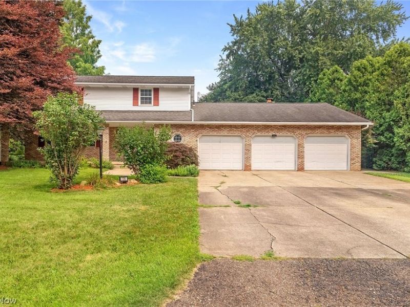 7351 Ashburton Circle NW, North Canton, OH 44720 Photo 30