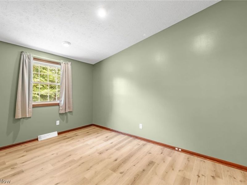 7351 Ashburton Circle NW, North Canton, OH 44720 Photo 5