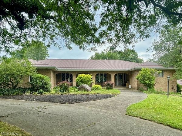 8243 North Lima Road, Poland, OH 44514