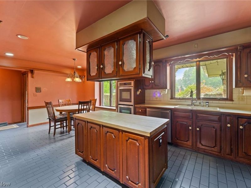 8243 North Lima Road, Poland, OH 44514 Photo 8