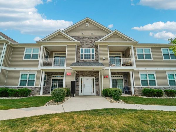 414 Tower Ridge Circle, Middletown, NY 10941