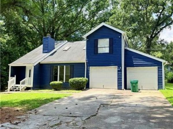 427 Chanterelle Drive , Stone Mountain, GA 30087