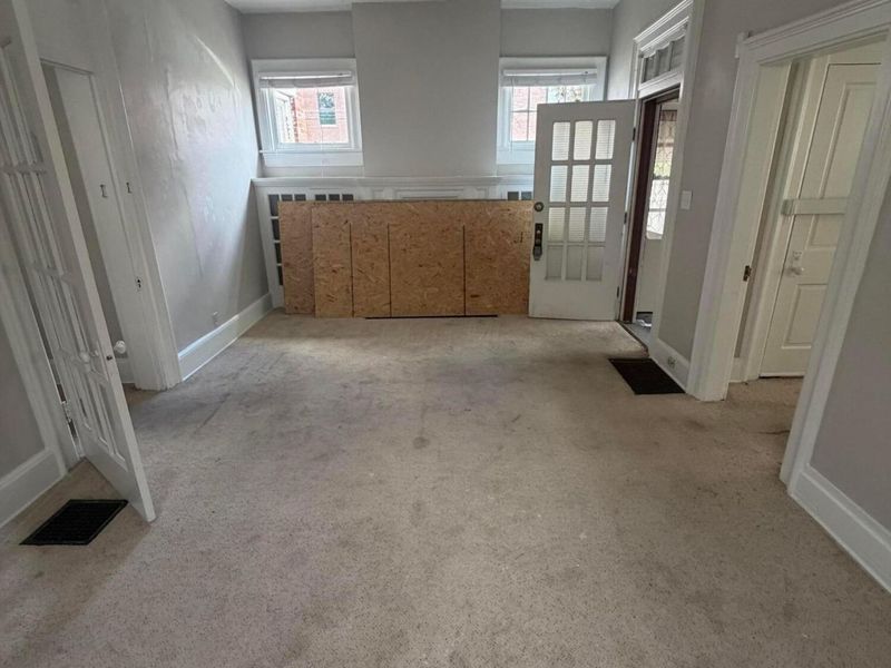 166 N Hamilton Avenue, Columbus, OH 43203 Photo 11