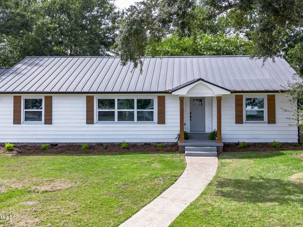 200 E Second Street, Long Beach, MS 39560