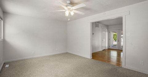 1401 Surf Way, Reno, NV 89503 Photo