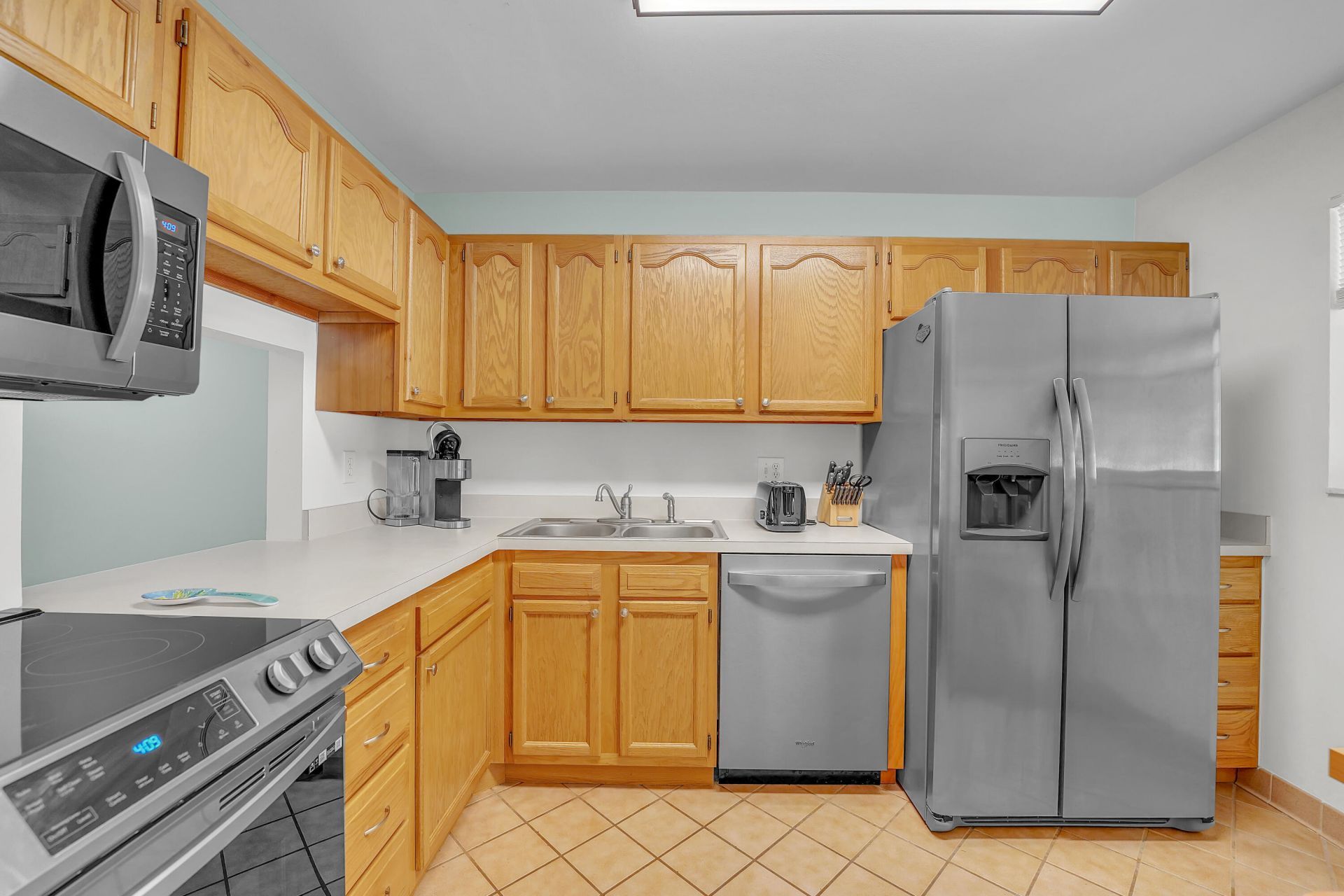210 Lake Evelyn Drive, West Palm Beach, FL 33411 Photo