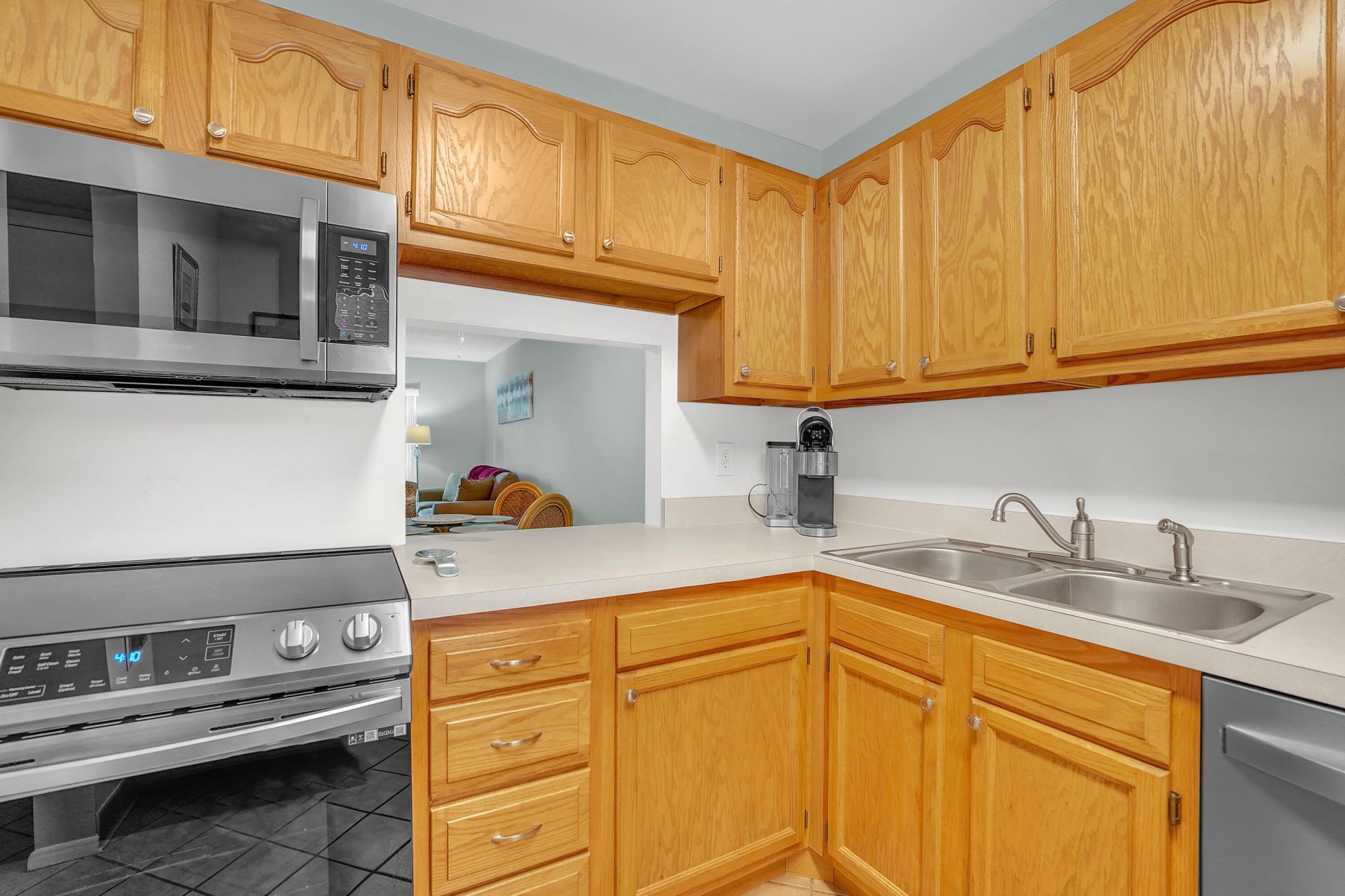 210 Lake Evelyn Drive, West Palm Beach, FL 33411 Photo