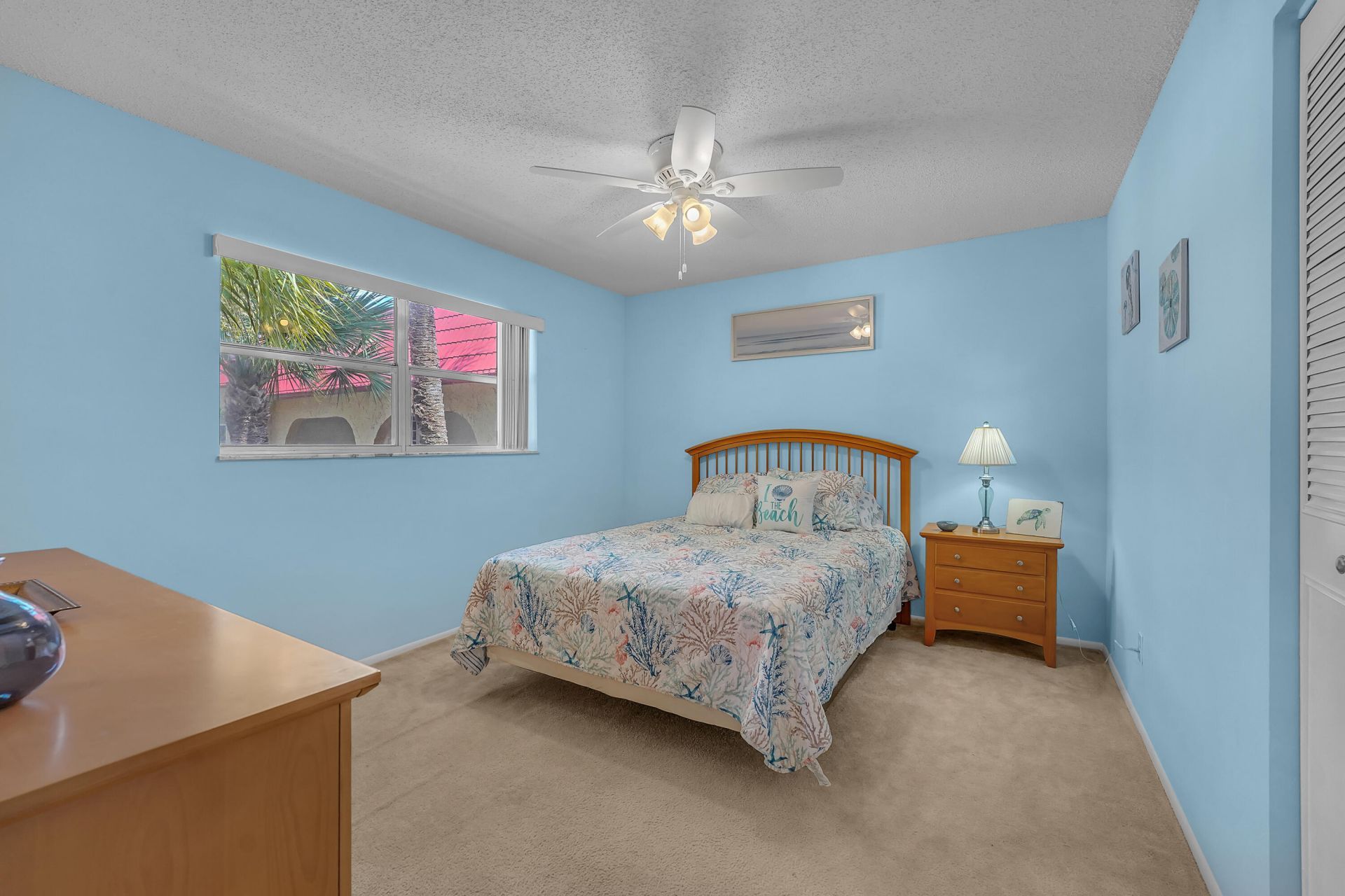 210 Lake Evelyn Drive, West Palm Beach, FL 33411 Photo