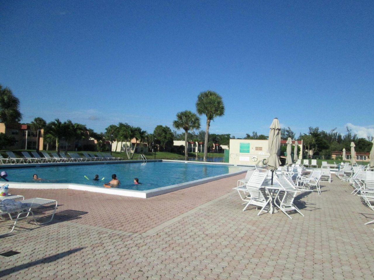 210 Lake Evelyn Drive, West Palm Beach, FL 33411 Photo