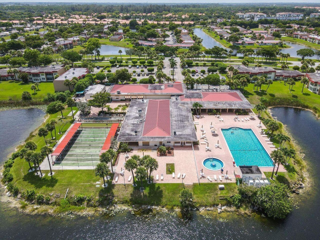 210 Lake Evelyn Drive, West Palm Beach, FL 33411 Photo