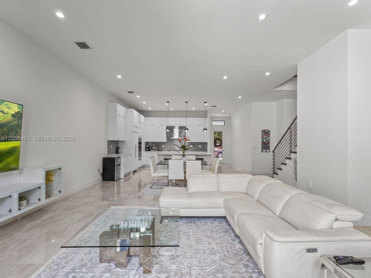 8143 NW 47th Ter , Doral, FL 33166 Photo