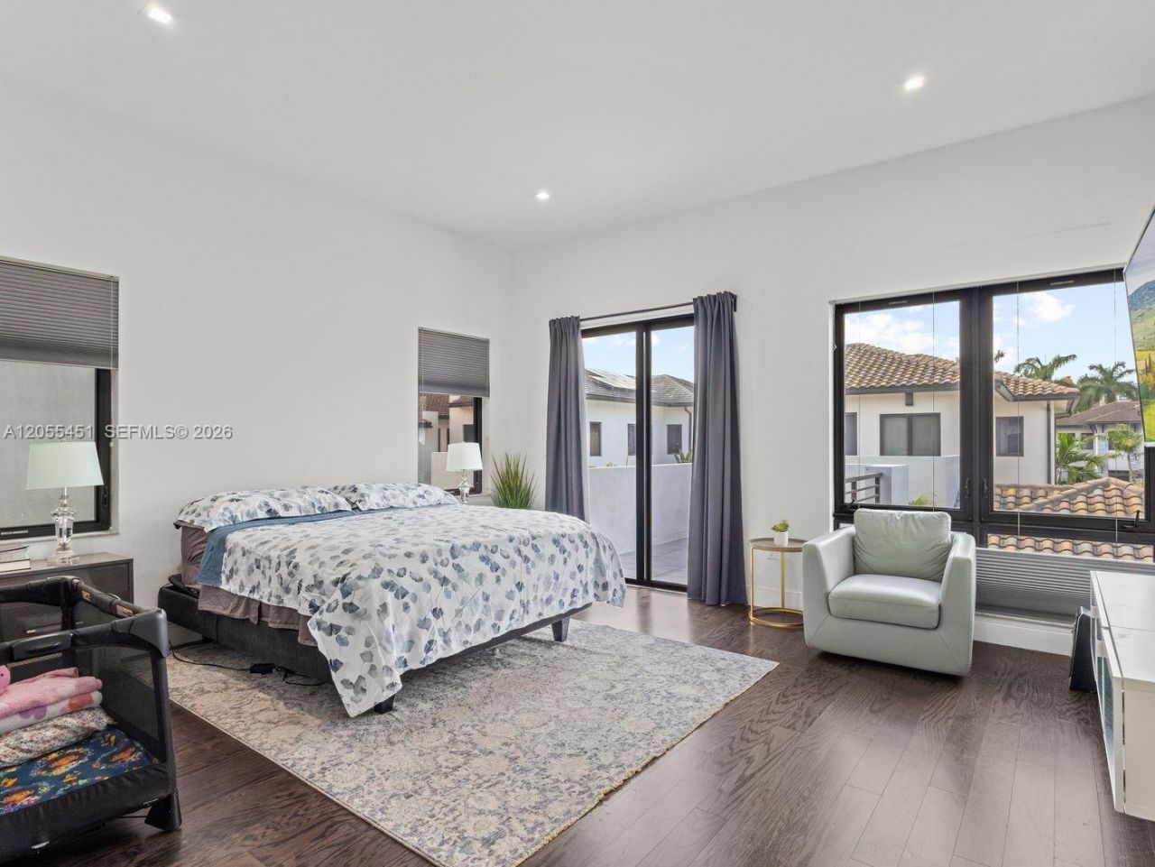 8143 NW 47th Ter , Doral, FL 33166 Photo