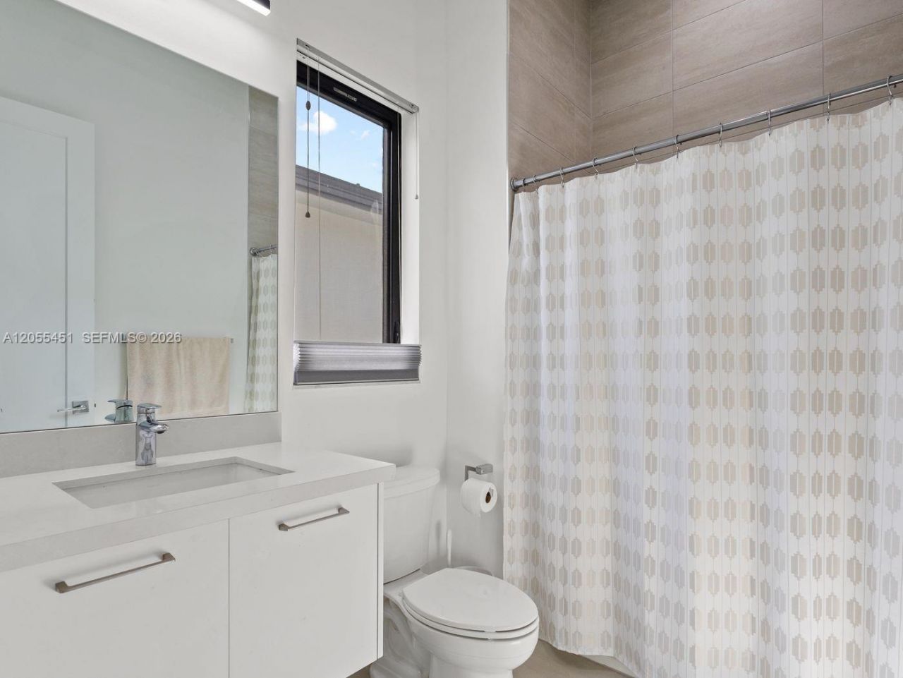 8143 NW 47th Ter , Doral, FL 33166 Photo