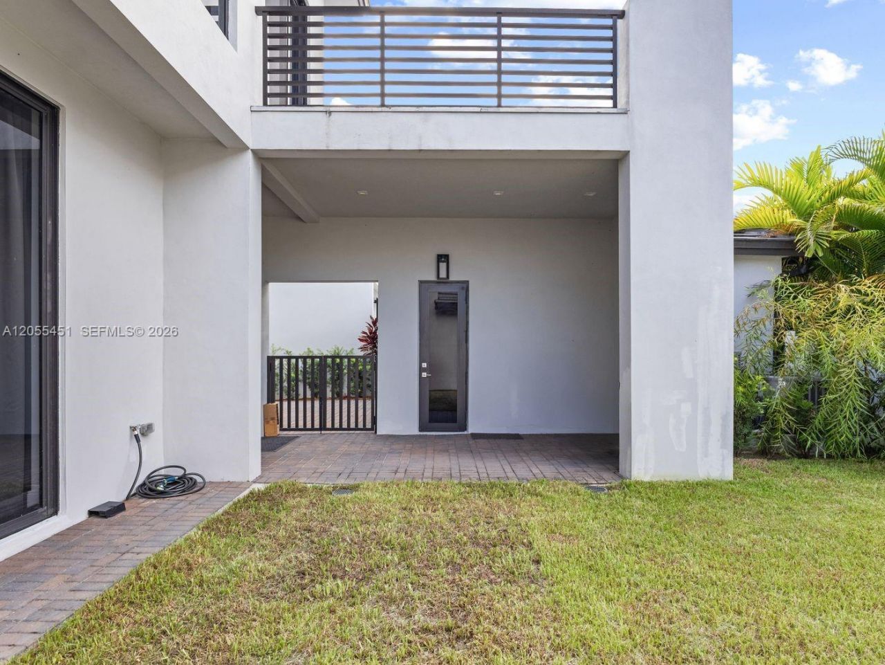 8143 NW 47th Ter , Doral, FL 33166 Photo
