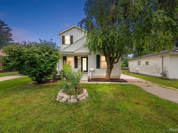15464 Dixie, Redford Twp, MI 48239