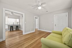2319 Kent Avenue photo 4
