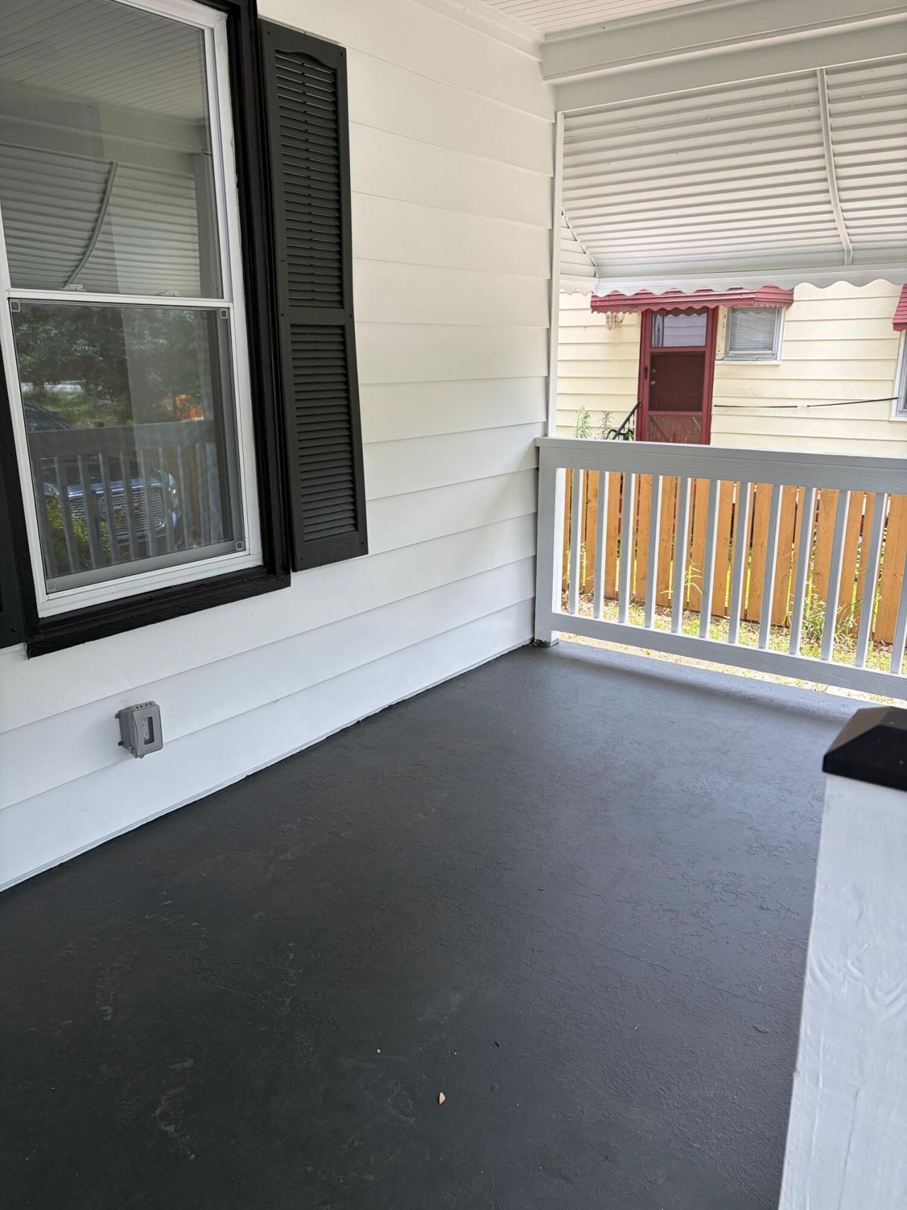 2319 Kent Avenue Photo 9
