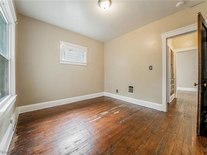 1430 E 173rd Street, Cleveland, OH 44110 Photo 14