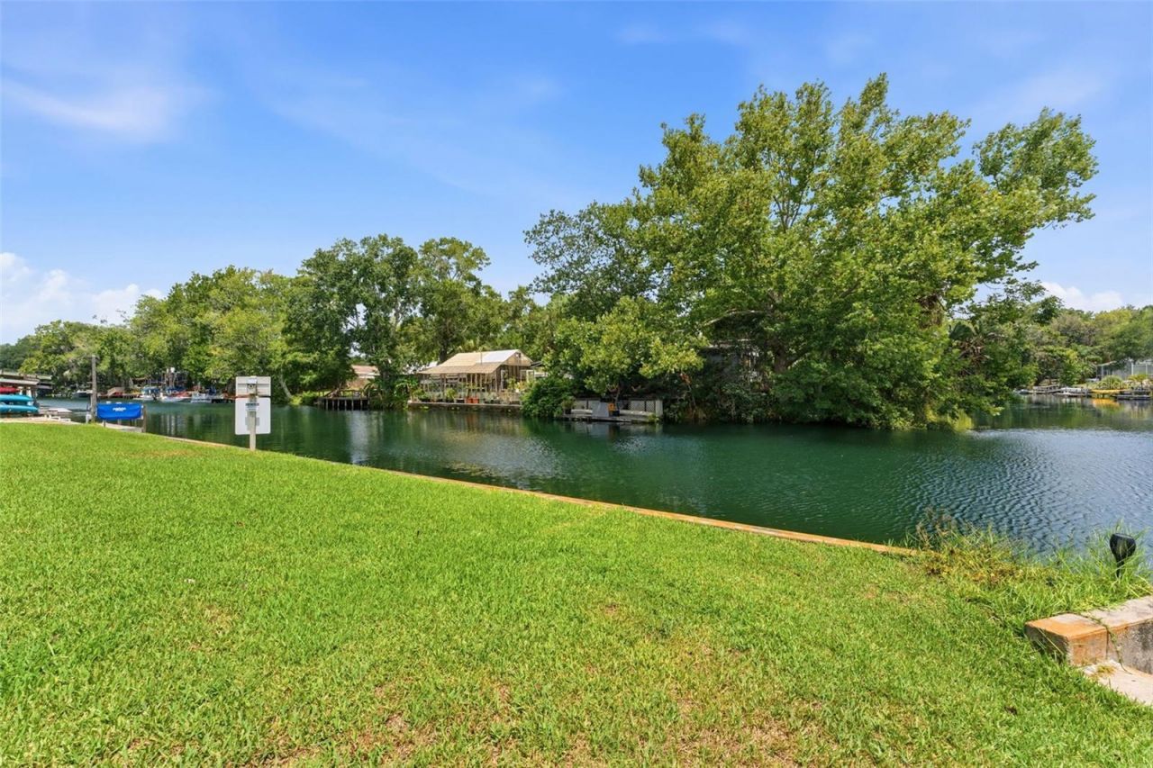 6355 Sebring Street , Weeki Wachee, FL 34607 Photo